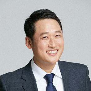 KwangSuk Kim